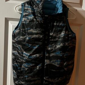 Burton Boys Black, Blue & Gray Camo Puffer Vest - reversible